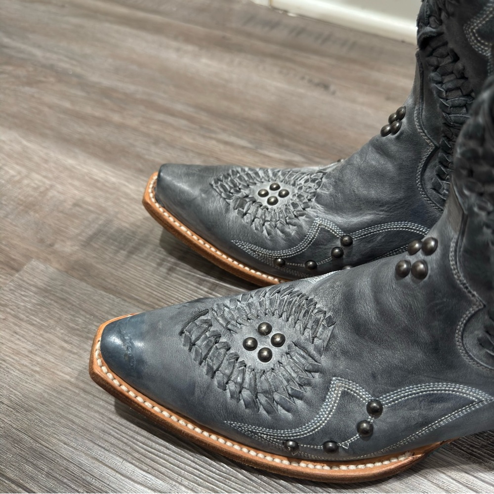 Lane Cosette Braided Stud Western Cowboy Leather Boots in Washed Denim - Picture 11 of 14
